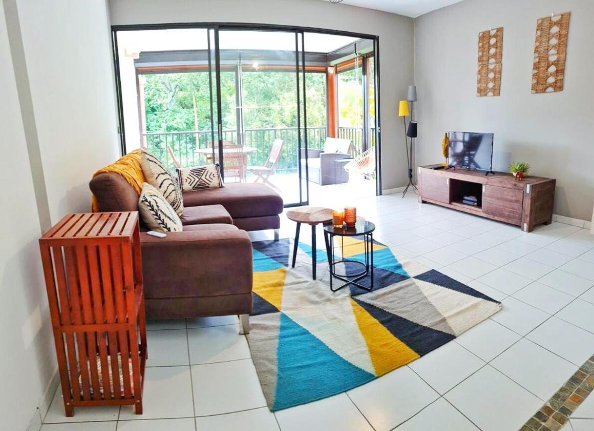 Appartement Cosy Dans Residence Avec Piscine Fort-de-France Buitenkant foto